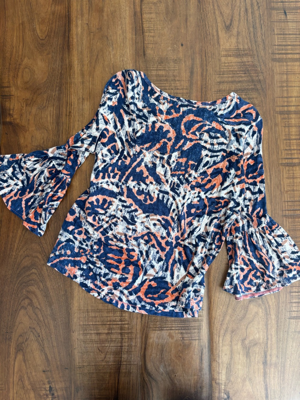 NIC+ZOE Navy, Coral & White Printed Bell-Sleeve Top Med - Picture 4 of 6